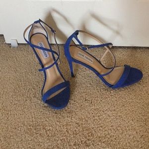 Steve Madden blue sandals